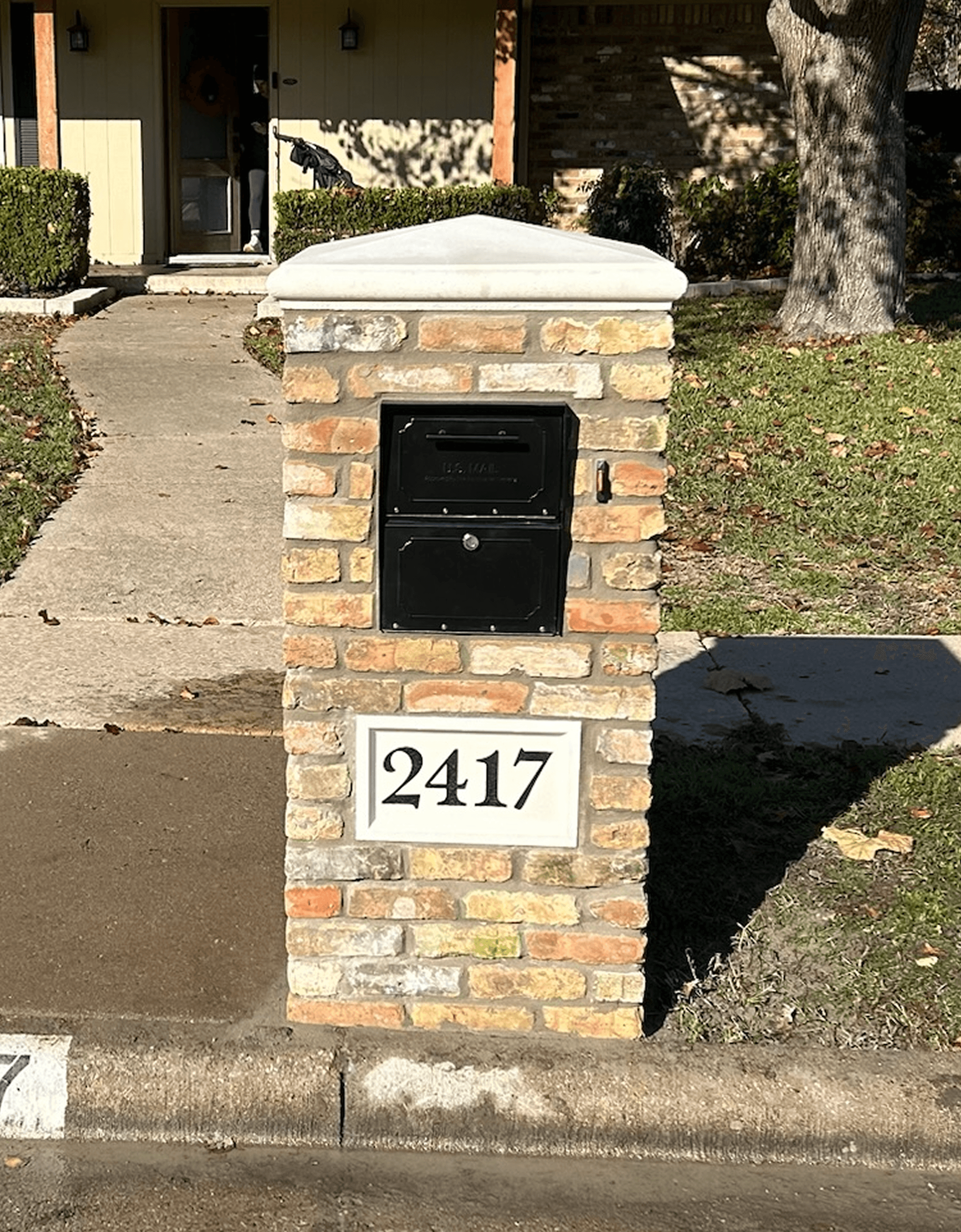 Contact Banner 
